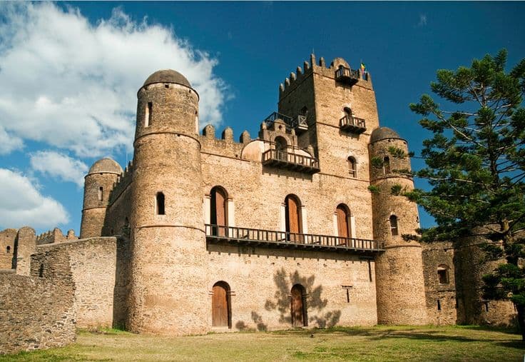 Day 3: ADDIS - GONDAR