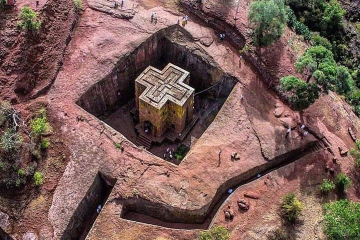 Day 4: GONDAR - LALIBELA